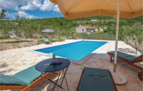 Lovely Home In Vid With Wifi